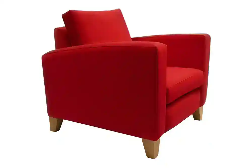 Isla chair pillarbox